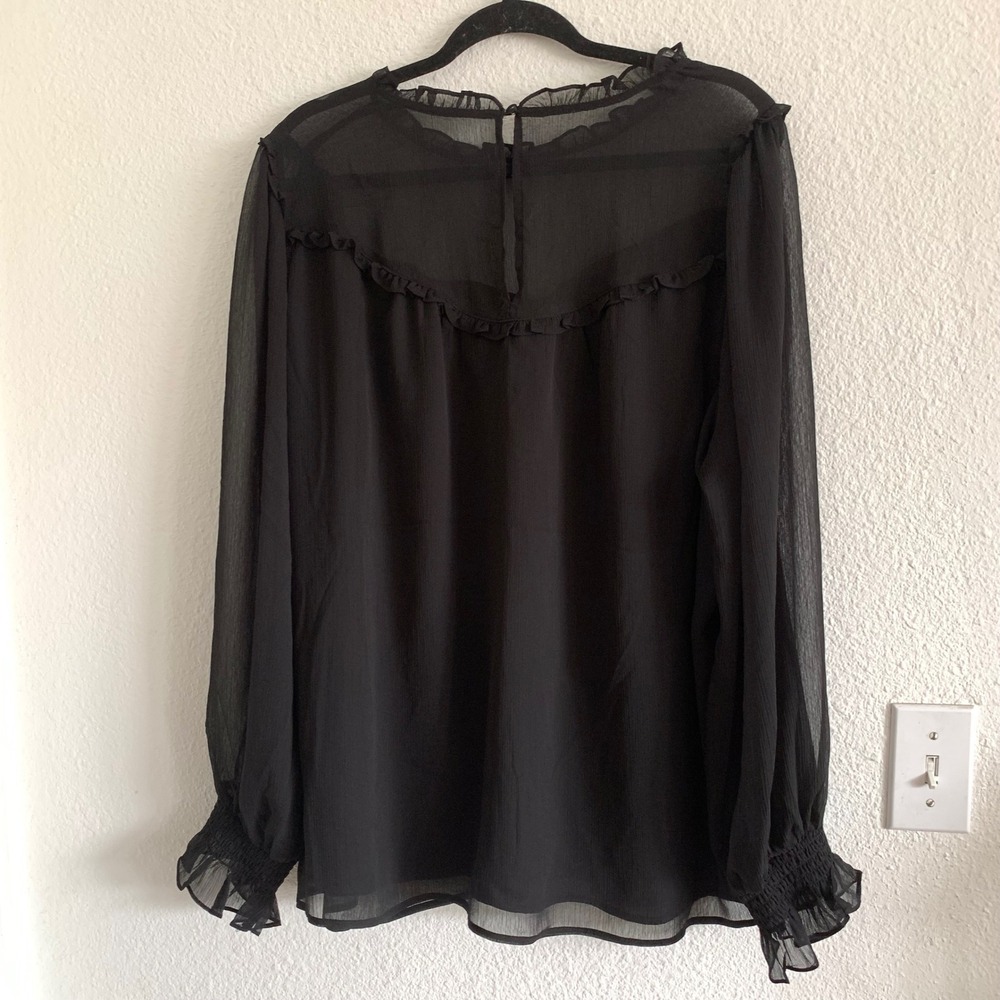 Torrid Womens Plus Size 2 Black Sheer Mesh Yoke Ruffle Smocked Cuff Blouse Top - Picture 2 of 5